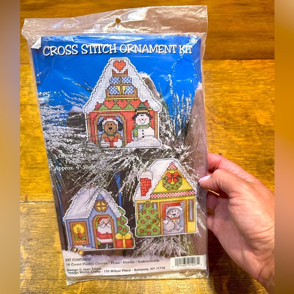 Other - Cross stitch Christmas ornament kit NEW crafty fun‎